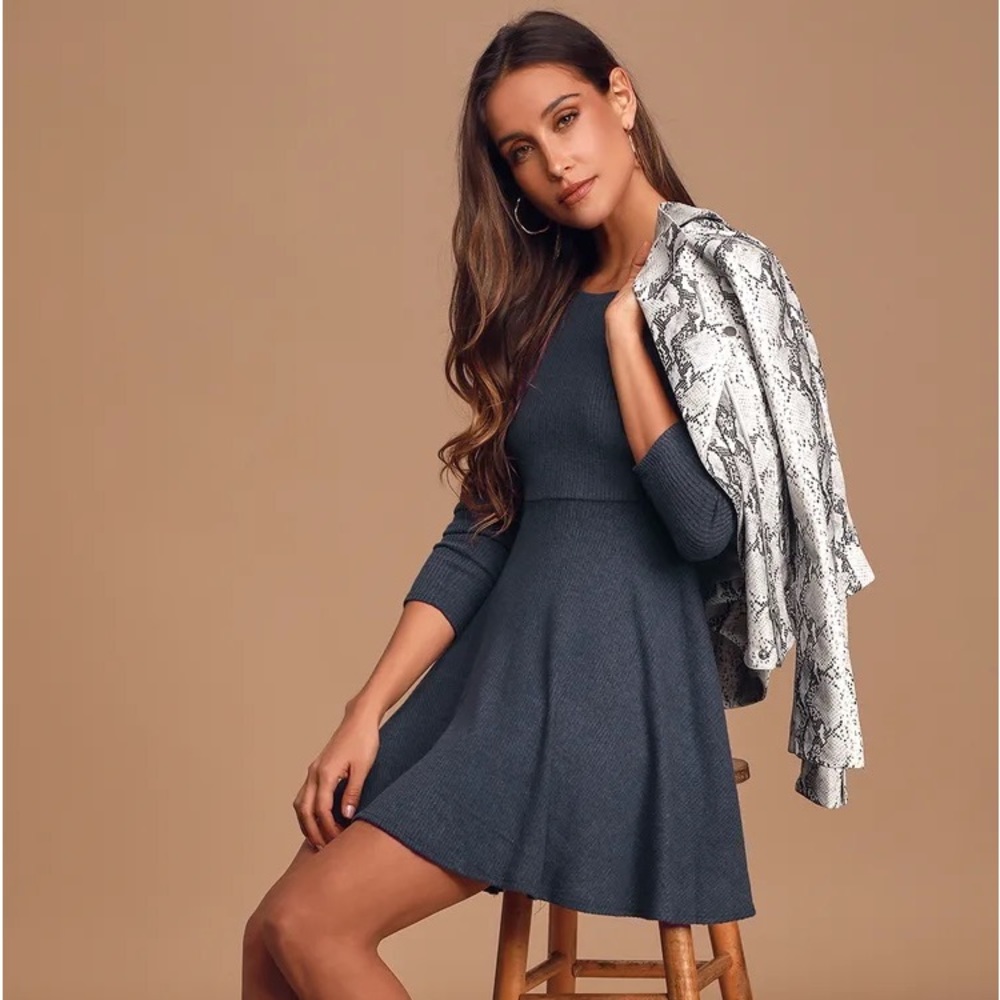NWT Lulus Navy Blue Fit and Flare Ribbed Knit Long Sleeve Skater Dress